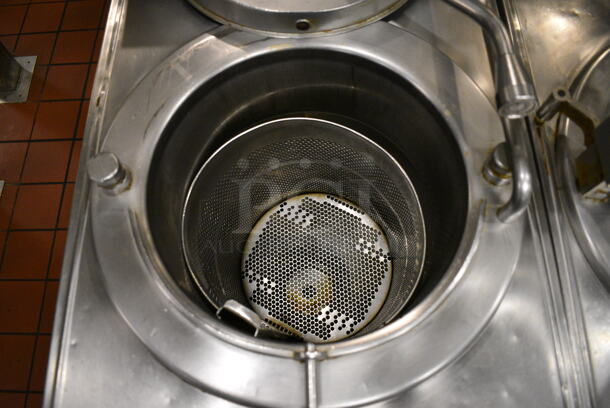 Broaster Model 1800GH Stainless Steel Commercial Floor Style Natural Gas Powered Pressure Fryer. 18x34x48. Unit Was In Working Condition When Restaurant Closed. (kitchen) - Image 7 of 10