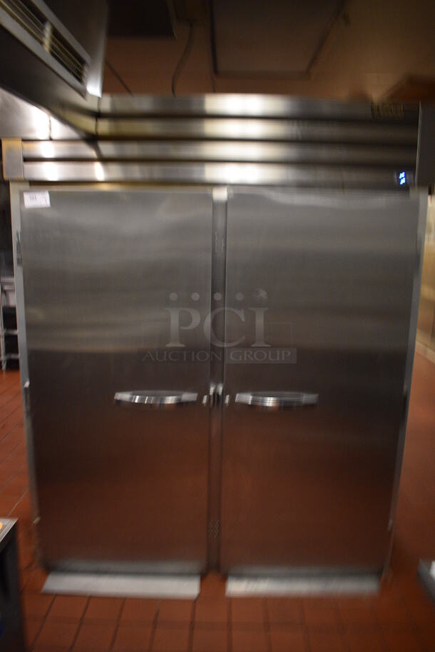 2018 True Model STGRRI-2S Stainless Steel Commercial 2 Door Roll In Rack Cooler. 115 Volts, 1 Phase. 68x37x84. Unit Was In Working Condition When Restaurant Closed. (kitchen) - Image 2 of 7