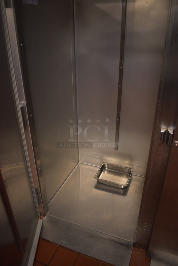 2018 True Model STGRRI-2S Stainless Steel Commercial 2 Door Roll In Rack Cooler. 115 Volts, 1 Phase. 68x37x84. Unit Was In Working Condition When Restaurant Closed. (kitchen) - Image 5 of 7