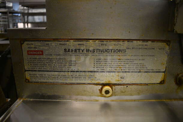 Broaster Model 1800GH Stainless Steel Commercial Floor Style Natural Gas Powered Pressure Fryer. 18x34x48. Unit Was In Working Condition When Restaurant Closed. (kitchen) - Image 8 of 9