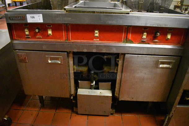 Vulcan Model SPERI-SESFABZ Stainless Steel Commercial Floor Style Electric Powered 2 Bay Fryer w/ Center Dumping Warming Station, Warming Strip and 4 Metal Fry Baskets. 208 Volts, 3 Phase. 46.5x28.5x53. Unit Was In Working Condition When Restaurant Closed. (kitchen) - Image 6 of 10