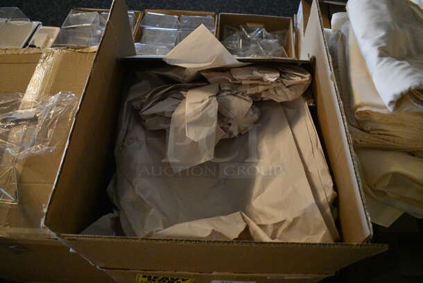 ALL ONE MONEY! Lot of 2 Boxes of BRAND NEW! Clear Poly Tabletop Sign Holders! 4.5x4.5x6. (main dining room) - Image 3 of 3