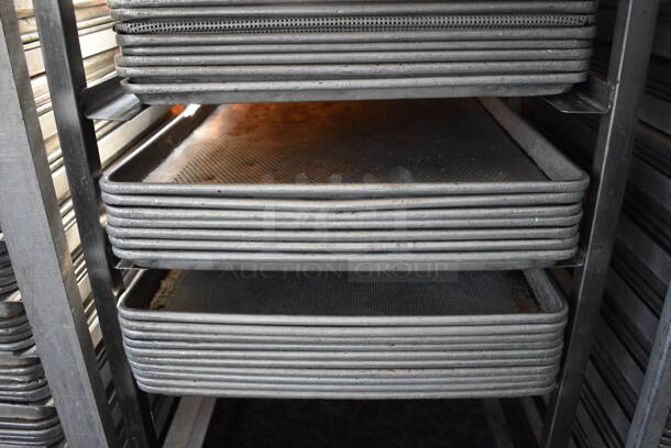 Metal Commercial Pan Transport Rack w/ 74 Metal Full Size Baking Pans on Commercial Casters. 20.5x26x70.5. 18x26x1. (sunroom dining room) - Image 5 of 6