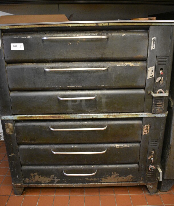 2 Blodgett Model 981 Metal Commercial Natural Gas Powered Double Deck Pizza Ovens. 50,000 BTU. 60x40x67. 2 Times Your Bid! Unit Was In Working Condition When Restaurant Closed. (bakery kitchen)