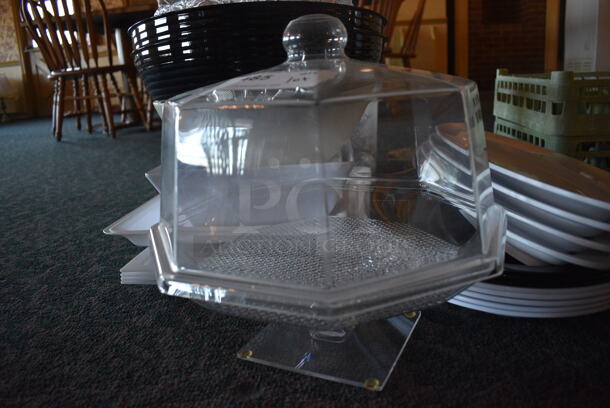 ALL ONE MONEY! Lot of Various Plastic Plates and Cake Stand! (main dining room) - Image 3 of 5