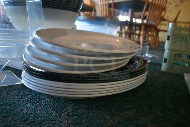 ALL ONE MONEY! Lot of Various Plastic Plates and Cake Stand! (main dining room) - Image 4 of 5
