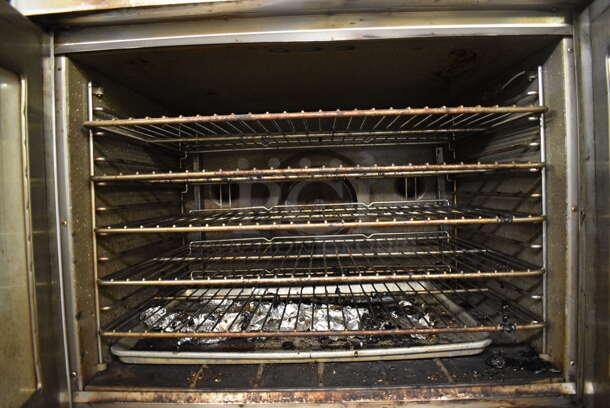 Blodgett Stainless Steel Commercial Natural Gas Powered Full Size Convection Oven w/ View Through Doors, Metal Oven Racks and Thermostatic Controls. 38x39x32. Unit Was In Working Condition When Restaurant Closed. (bakery kitchen) - Image 5 of 7
