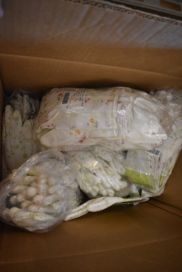 ALL ONE MONEY! Lot of BRAND NEW Gardening Gloves! (garden center) - Image 3 of 3