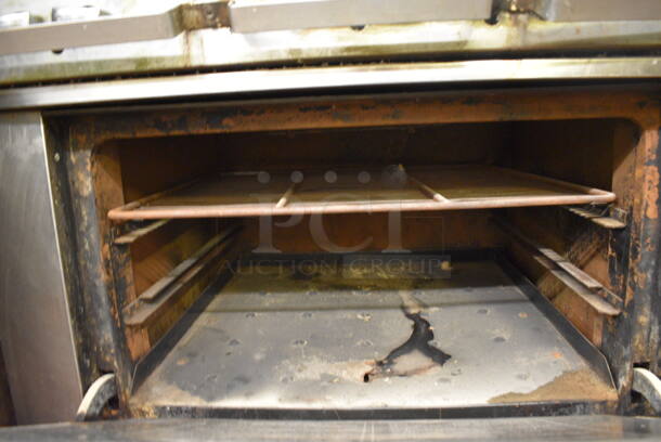 Southbend Stainless Steel Commercial Natural Gas Powered 6 Burner Range w/ Oven and Back Splash. 36x33x44. Unit Was In Working Condition When Restaurant Closed. (bakery kitchen) - Image 6 of 8