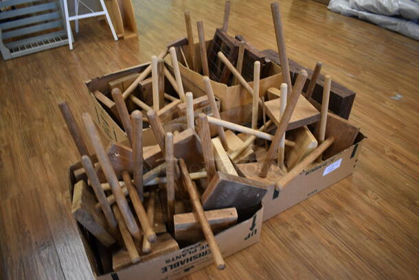 ALL ONE MONEY! Lot of 4 Boxes of Wooden Countertop Paper Towel Holders! 7x8x21. (garden center) - Image 2 of 4