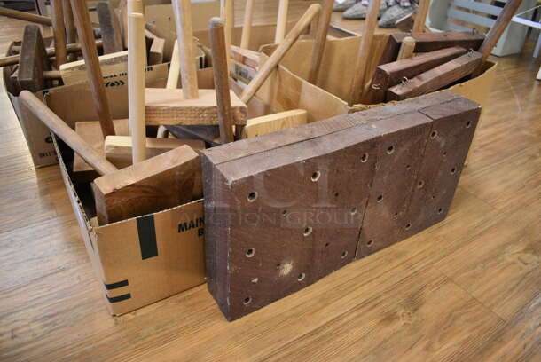 ALL ONE MONEY! Lot of 4 Boxes of Wooden Countertop Paper Towel Holders! 7x8x21. (garden center) - Image 4 of 4