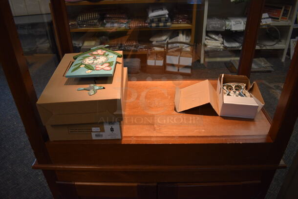 Wooden Cabinet w/ Glass Shelf and 2 Doors. 39x21x80. (garden center) - Image 3 of 6