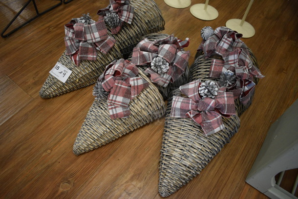 ALL ONE MONEY! Lot of 9 Baskets. 10x7x16. (garden center) - Image 3 of 3