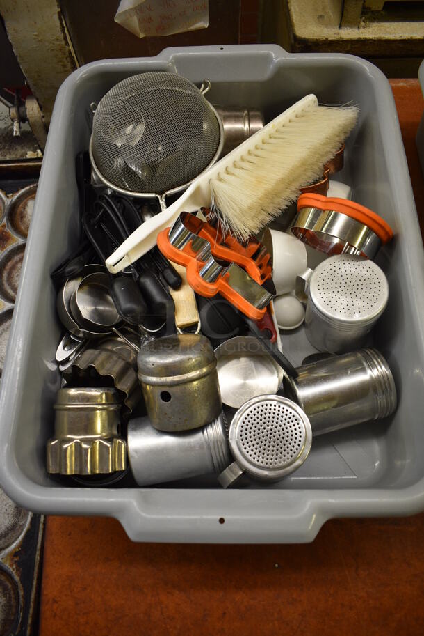 ALL ONE MONEY! Lot of Various Items Including Strainer and Brush in Gray Poly Bus Bin! 21.5x15.5x5. (bakery kitchen)