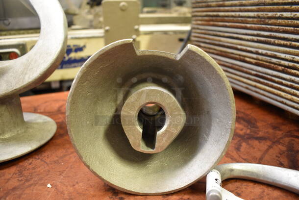 30D Metal Commercial 30 Quart Dough Hook Attachment for Hobart Mixer. 6.5x6.5x16.5. (bakery kitchen) - Image 3 of 4