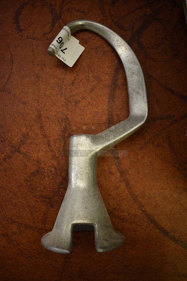 Metal Commercial 20 Quart Dough Hook Attachment for Hobart Mixer. 4.5x4.5x14. (bakery kitchen) - Image 1 of 3