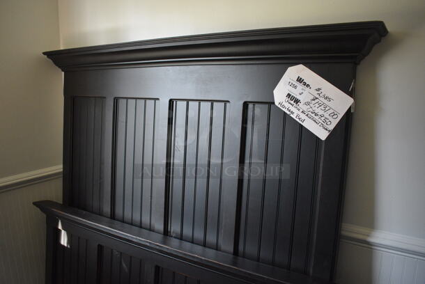 BRAND NEW! Wooden Heritage Bed Headboard. 72x6x67. (garden center) - Image 2 of 5