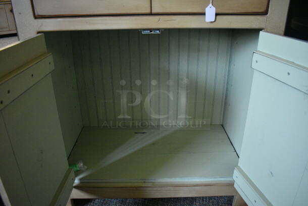 BRAND NEW! Wooden Small Dry Sink. 32.5x19.5x41. (garden center) - Image 5 of 8