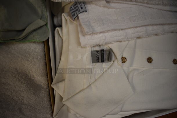 ALL ONE MONEY! Lot of Various Boxes Including Shirts and Towels. (gift shop) - Image 3 of 7