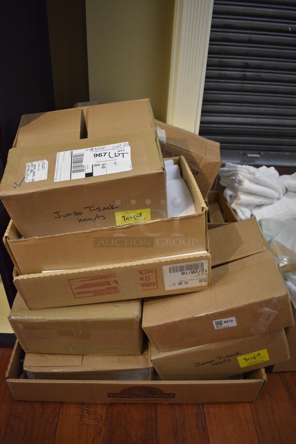 ALL ONE MONEY! Lot of Various Boxes Including Shirts and Towels. (gift shop) - Image 4 of 7