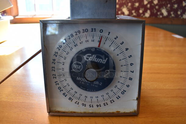 Edlund Model SR-2 Metal Countertop Food Portioning Scale. 6.5x6.5x9. (back dining room) - Image 3 of 4