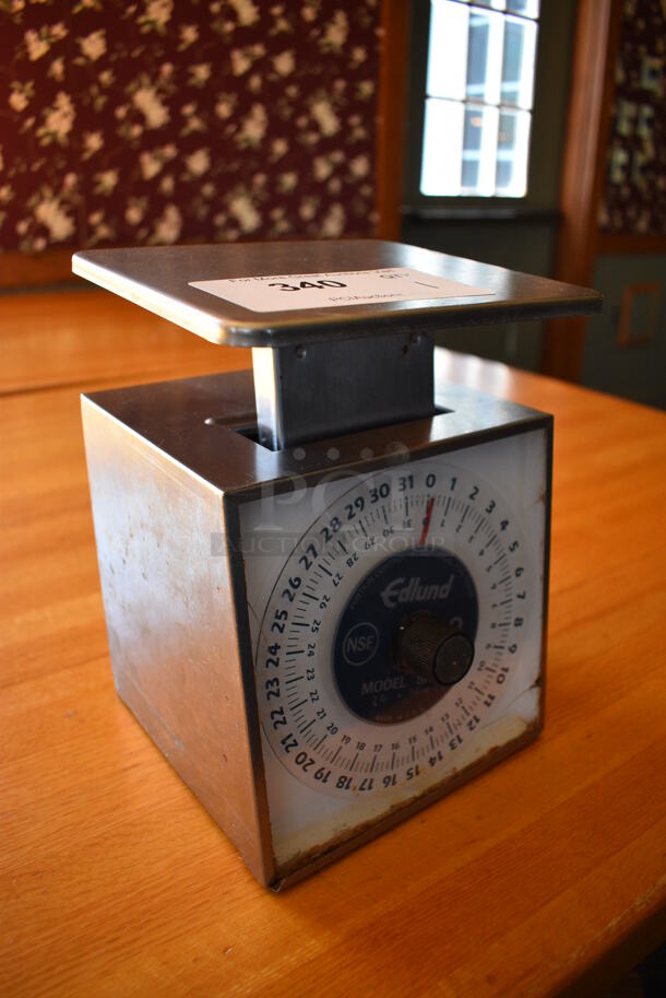 Edlund Model SR-2 Metal Countertop Food Portioning Scale. 6.5x6.5x9. (back dining room) - Image 4 of 4