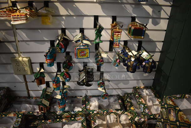 ALL ONE MONEY! Lot of Various Ornaments and Boxes! BUYER MUST REMOVE. (garden center) - Image 6 of 8