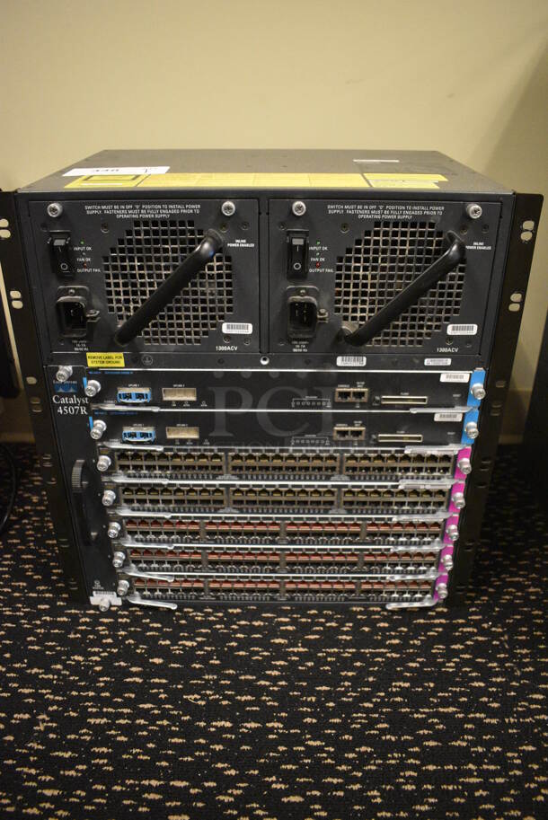 Catalyst 4507R Switch Chassis. 19x14x19. (room 204)
