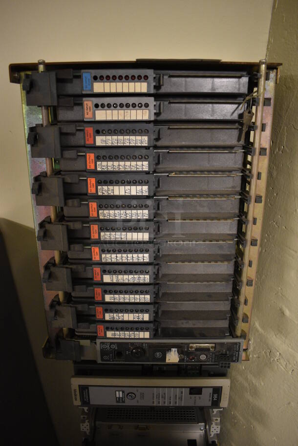 Electronic Unit. Includes 18x6.5x13. (south basement 012) - Image 3 of 7