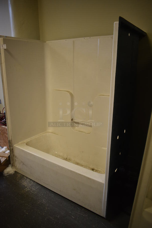 White Shower / Bathtub Insert. 66x33x75. (room 102)