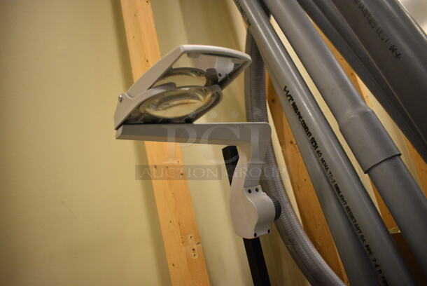 Countertop Projector. 15x17x22. (south basement 019) - Image 3 of 4