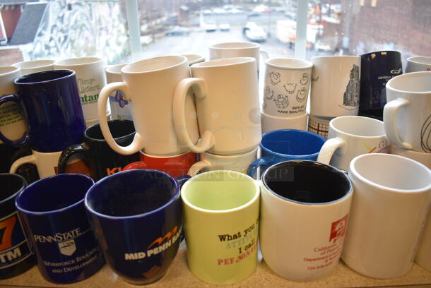 ALL ONE MONEY! Lot of Various Items Including Mugs, Bowls, Jars and Vases! BUYER MUST REMOVE: Give Yourself Ample Time To Remove This Item on Pick Up Day. (room 204) - Image 5 of 9