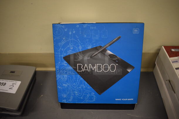 IN ORIGINAL BOX! Bamboo Tablet. 8x7.5x0.5. (south basement 019) - Image 2 of 4