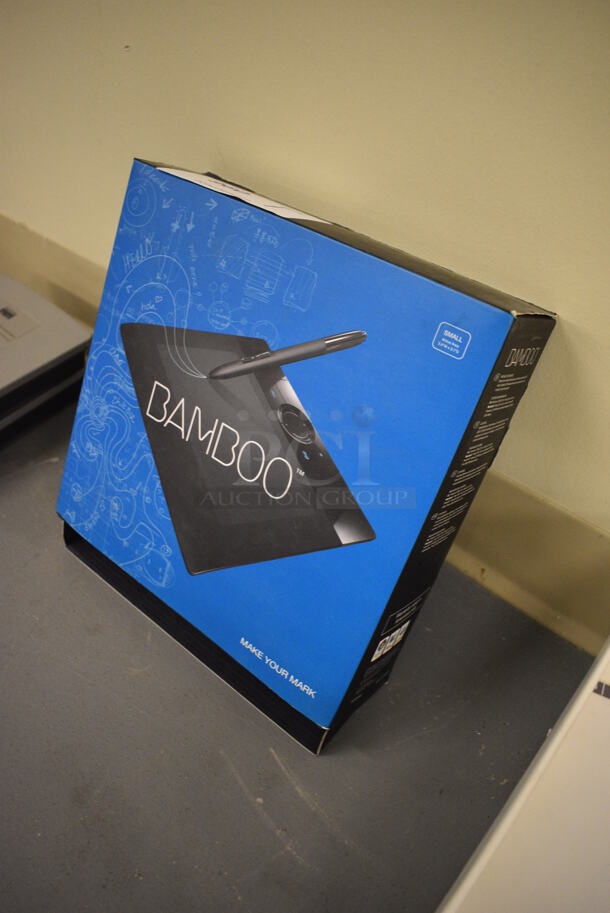 IN ORIGINAL BOX! Bamboo Tablet. 8x7.5x0.5. (south basement 019) - Image 3 of 4