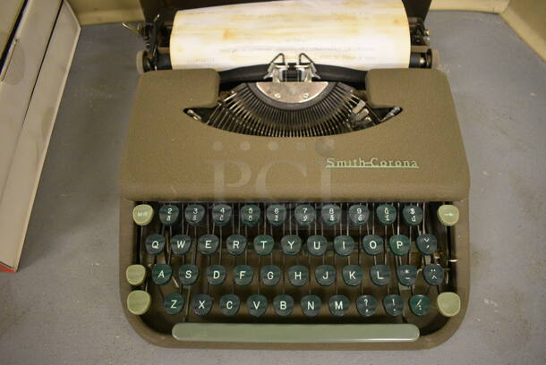 Smith Corona Metal Countertop Typewriter in Case. 11x12x4. (south basement 019) - Image 2 of 5