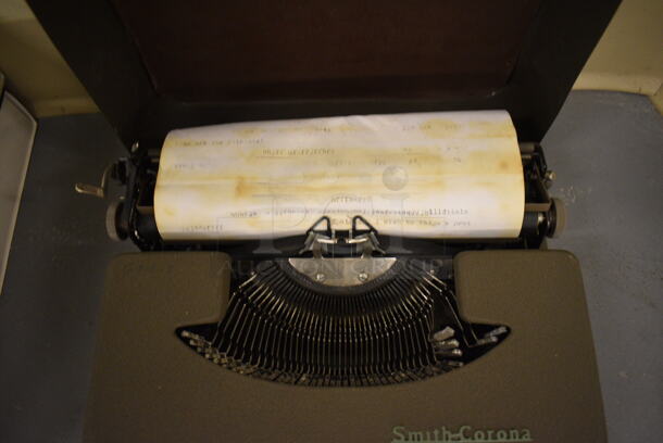 Smith Corona Metal Countertop Typewriter in Case. 11x12x4. (south basement 019) - Image 3 of 5