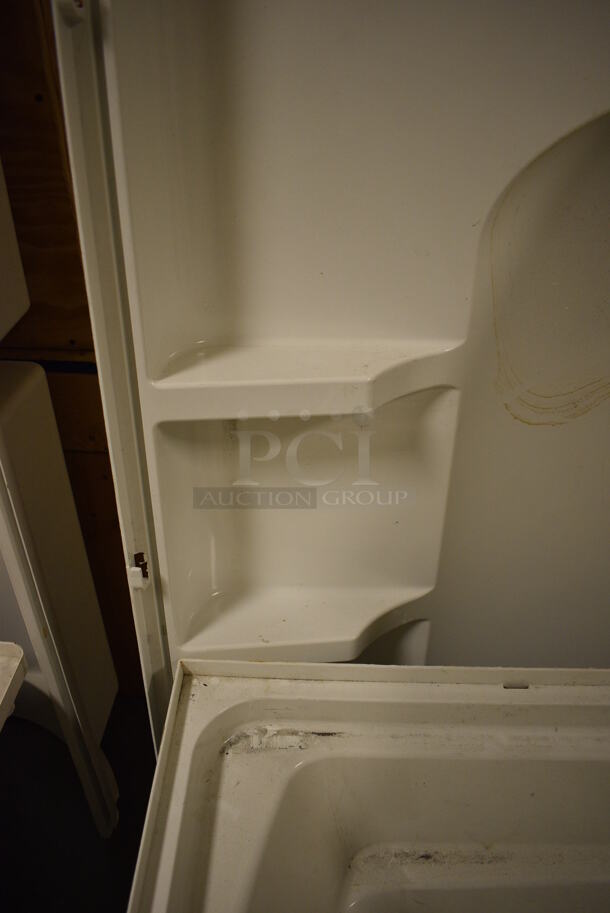 White Tub Insert and Walls. 60x32.5x23, 28x1.5x55, 60x6x55. (room 102) - Image 6 of 6