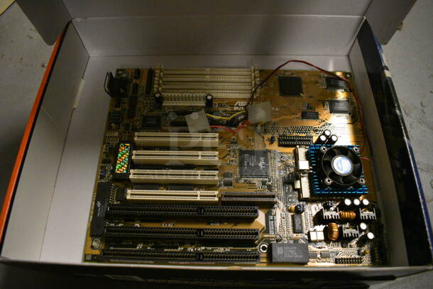 ALL ONE MONEY! Lot of 8 Boxes of Various Electronic Boards! Includes 11x9x1.5. (south basement 012) - Image 7 of 8