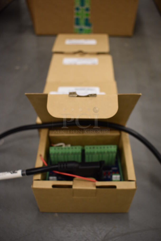 4 ZIP Link Automation Direct Boxes. 4.5x3.5x2.5. 4 Times Your Bid! (south basement 019) - Image 4 of 4