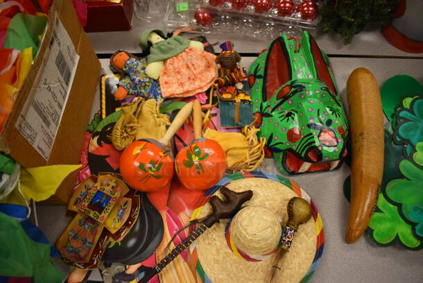 ALL ONE MONEY! Lot of Various Decorations! (room 105) - Image 3 of 5