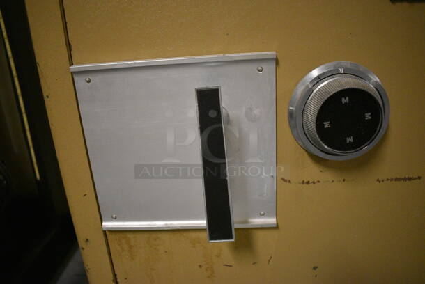 Meilink Tan Metal Single Compartment Safe. Does Not Have Combination. BUYER MUST REMOVE: Give Yourself Ample Time To Remove This Item on Pick Up Day. 22x22x31. (south basement 012) - Image 4 of 7