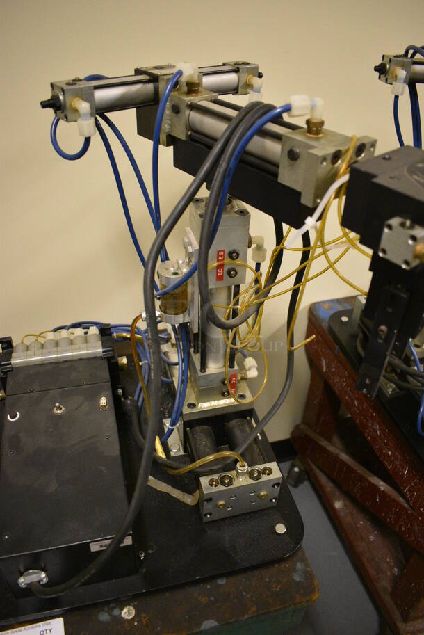 Lab-Volt Metal Countertop Robot Arm on Wooden Cart w/ Commercial Casters. 18x24x46. (south basement 021D) - Image 6 of 6