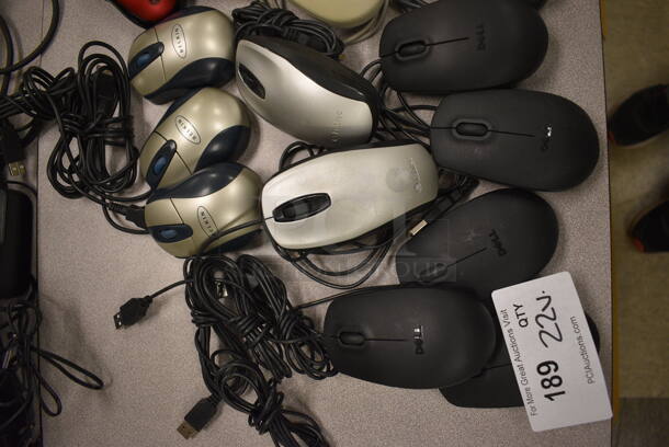 ALL ONE MONEY! Lot of 22 Various Computer Mice. (room 105) - Image 4 of 4