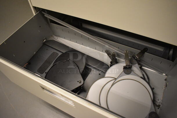 Tan Metal 4 Drawer Filing Cabinet. 36x19x53. (south basement hallway by 022) - Image 4 of 6