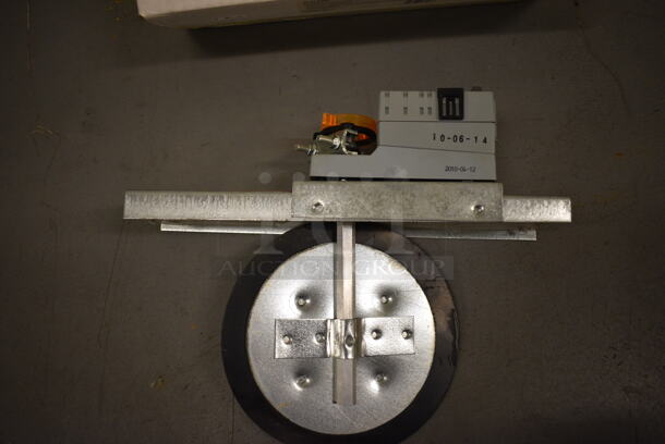 2 Honeywell Tradeline RRD6 Retrofit Round Dampers. 11x9.5x2.5. 2 Times Your Bid! (north basement 004) - Image 2 of 4