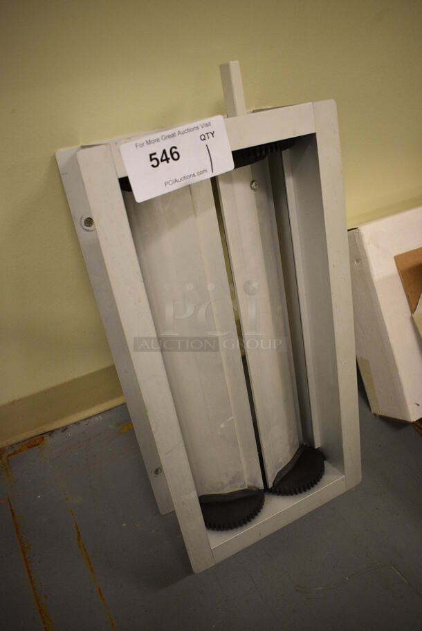 Metal Box. 21x11x5. (north basement 004) - Image 3 of 4