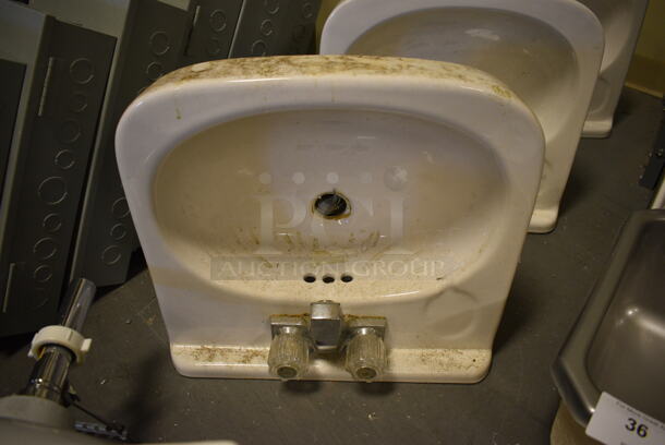 4 White Ceramic Single Bay Sinks. Includes 18.5x17x8. 4 Times Your Bid! (room 102) - Image 3 of 6