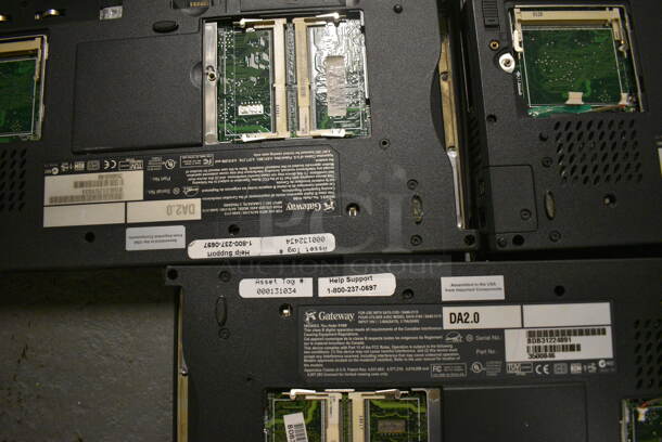 5 Gateway 15" Laptops. 5 Times Your Bid! (south basement 012) - Image 7 of 9