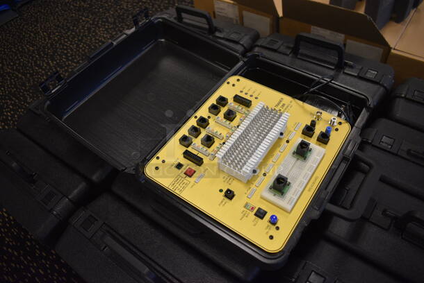 8 RSR Electronics Model TCM200 TCOM Trainer in Black Case. 13x5.56x10. 8 Times Your Bid! (room 204) - Image 2 of 6