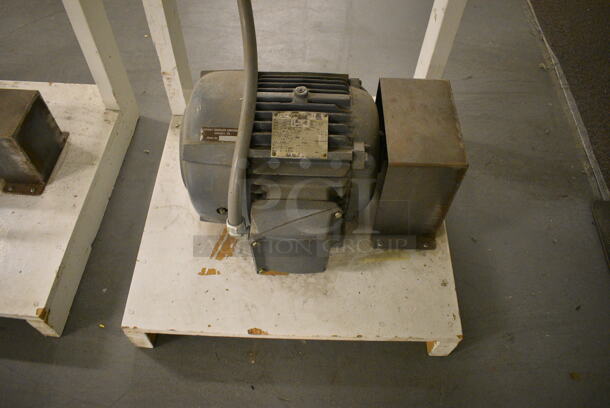 Floor Style Training Board w/ Power Switch. 24x24x60. (south basement 017) - Image 3 of 5